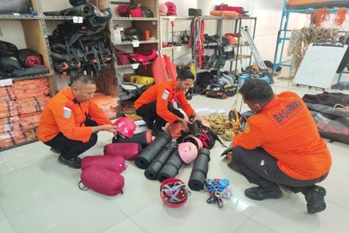 Pencarian Terus Dilakukan, Simak Kronologi Heli Jatuh di Hutan Kalimantan