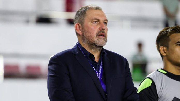 Ikut Campur Masalah FIFA dan FAM, Pelatih Malaysia Kena Semprot