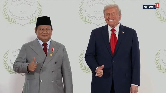 Momen Trump Rentangkan Tangan Sambut Prabowo di KTT Mesir soal Gaza