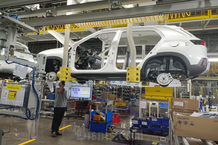 Produsen Mobil Prancis Renault Berencana PHK 3.000 Karyawan