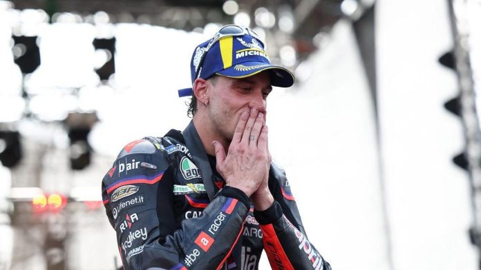 Reaksi Bezzecchi setelah Menabrak Marquez di MotoGP Mandalika