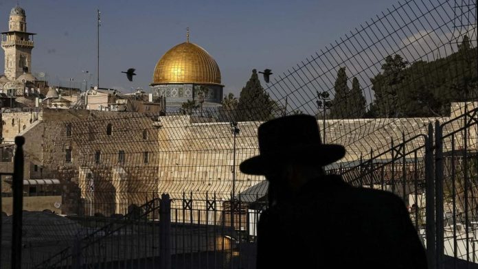 RI & 7 Negara Kutuk Serangan Berulang Ekstremis Israel ke Al Aqsa