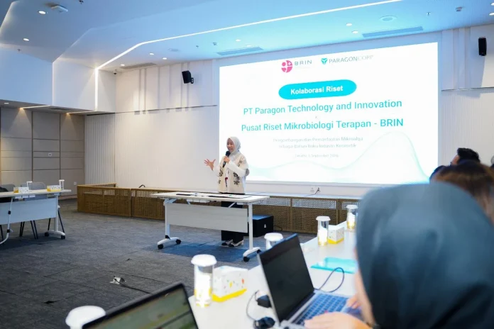 ParagonCorp dan BRIN Eksplorasi Mikroalga Lokal, Jadi Potensi Biodiversitas